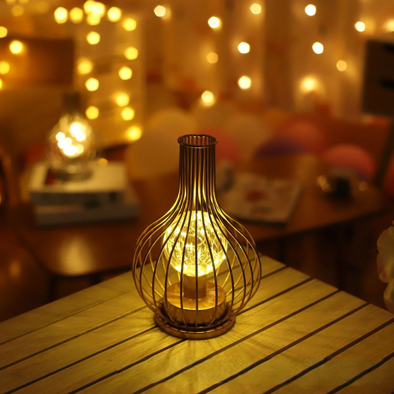 SparkleSpirit™ Table Light Wine Flask Gold Yellow