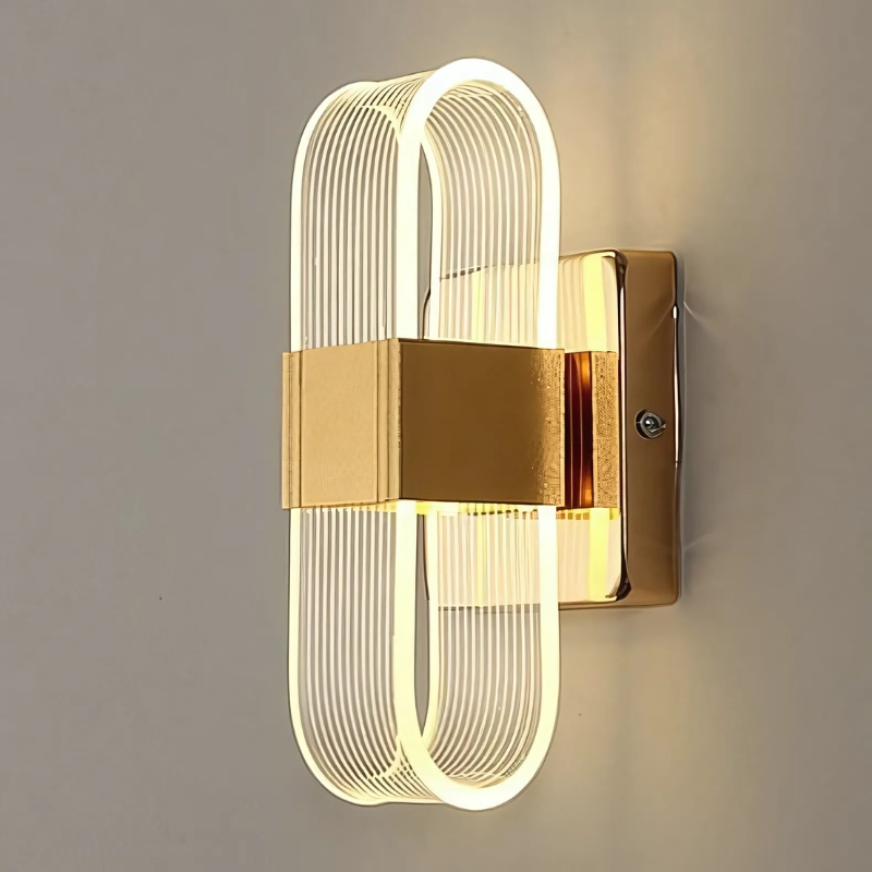 Lustrous Loop™ Wall Light Gold A Tri-White Tunable