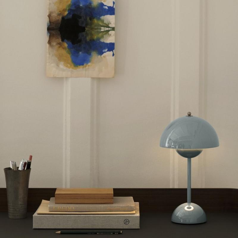 LumiBloom™ Portable Flowerpot Table Lamp
