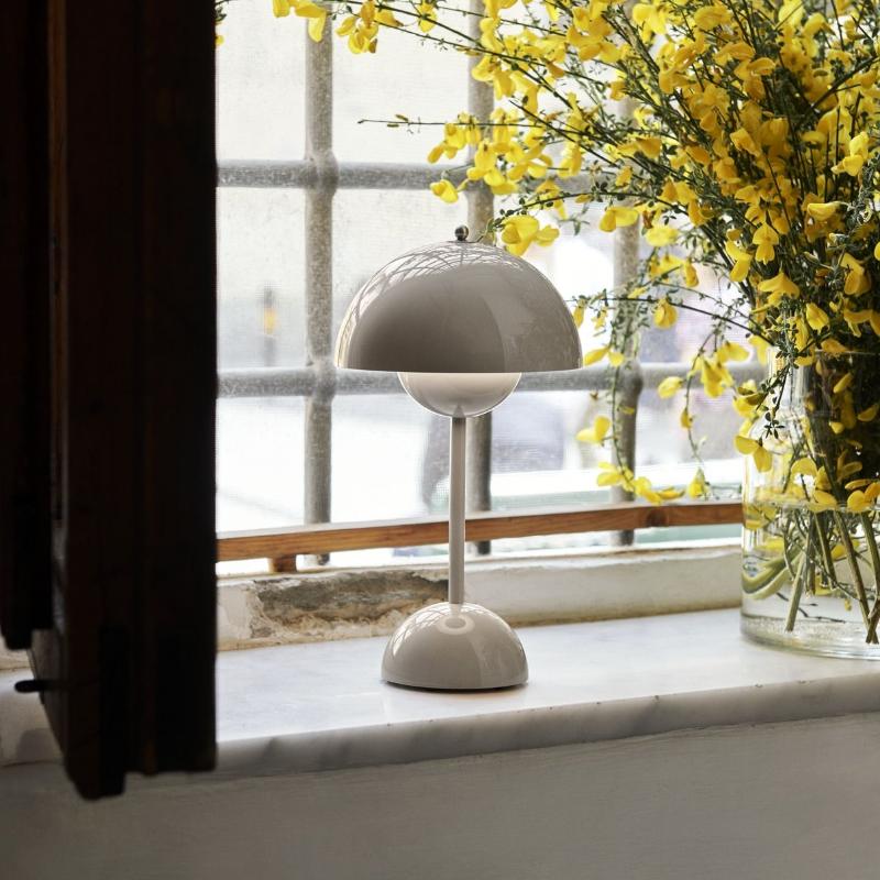 LumiBloom™ Portable Flowerpot Table Lamp Light Grey