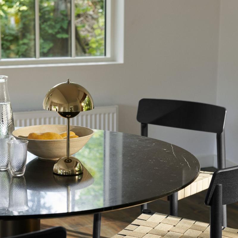 LumiBloom™ Portable Flowerpot Table Lamp Brass Plated