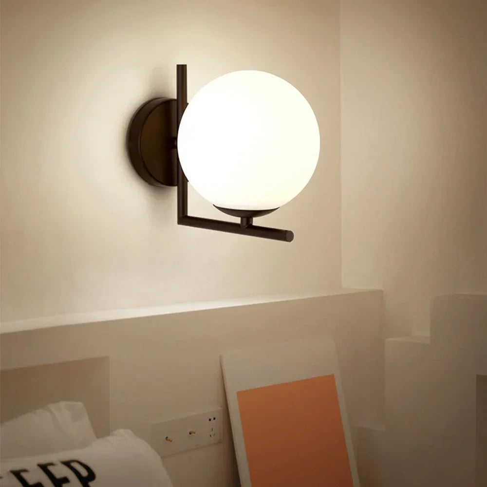 HelioGlow™ Wall Lamp