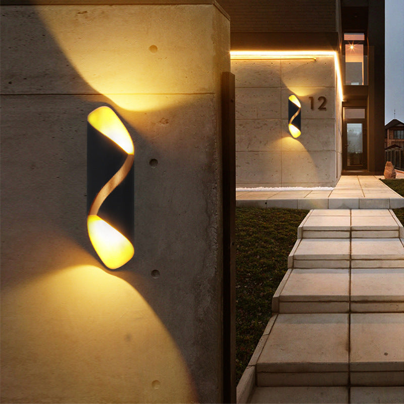 CelestialNova™ Wall Lamp Black Gold