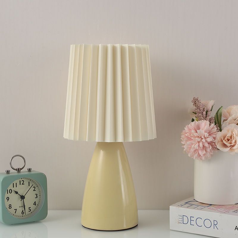 Dusk Delight™ Table Lamp Cream