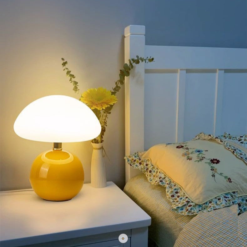 Capsillum Glow™ Table Lamp