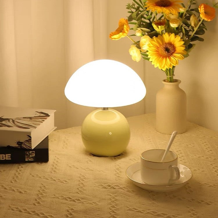 Capsillum Glow™ Table Lamp