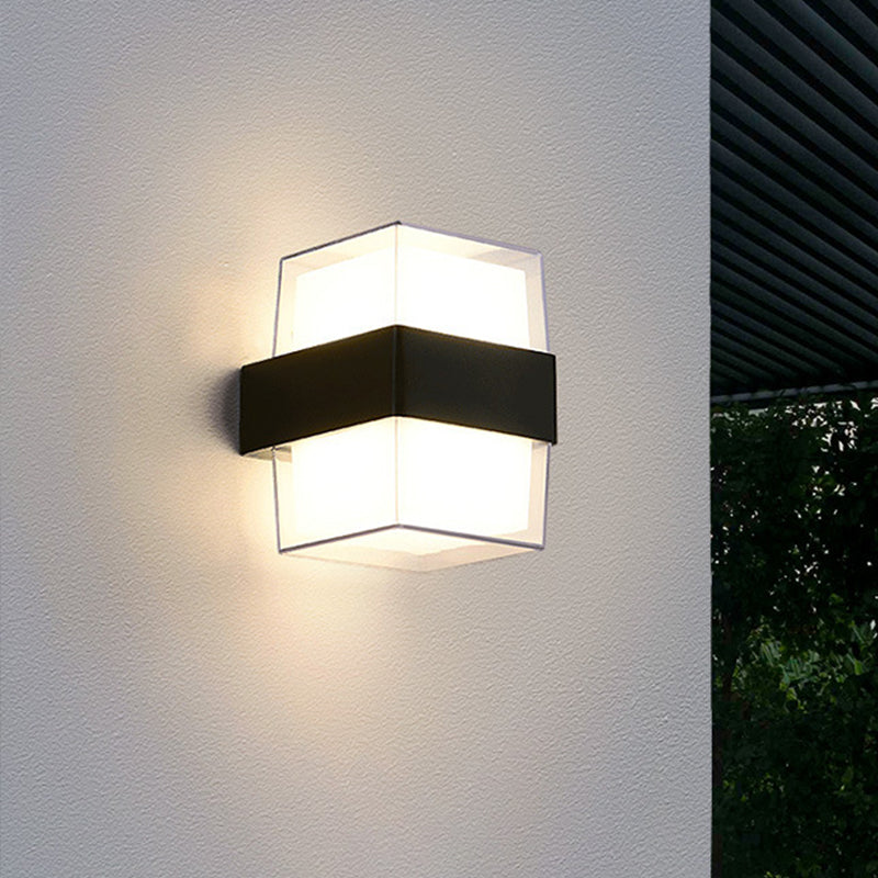 EcoBox Glow™ Outdoor Wall Lamp