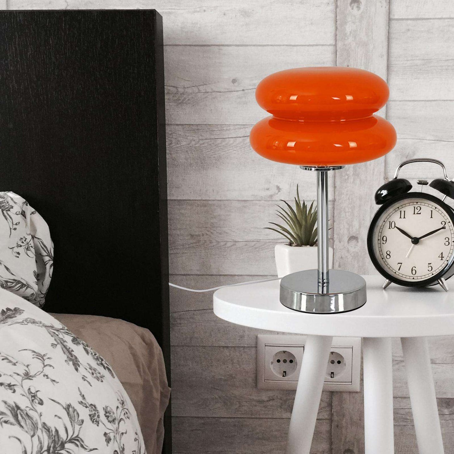 Bauhaus Brilliance™ Table Lamp