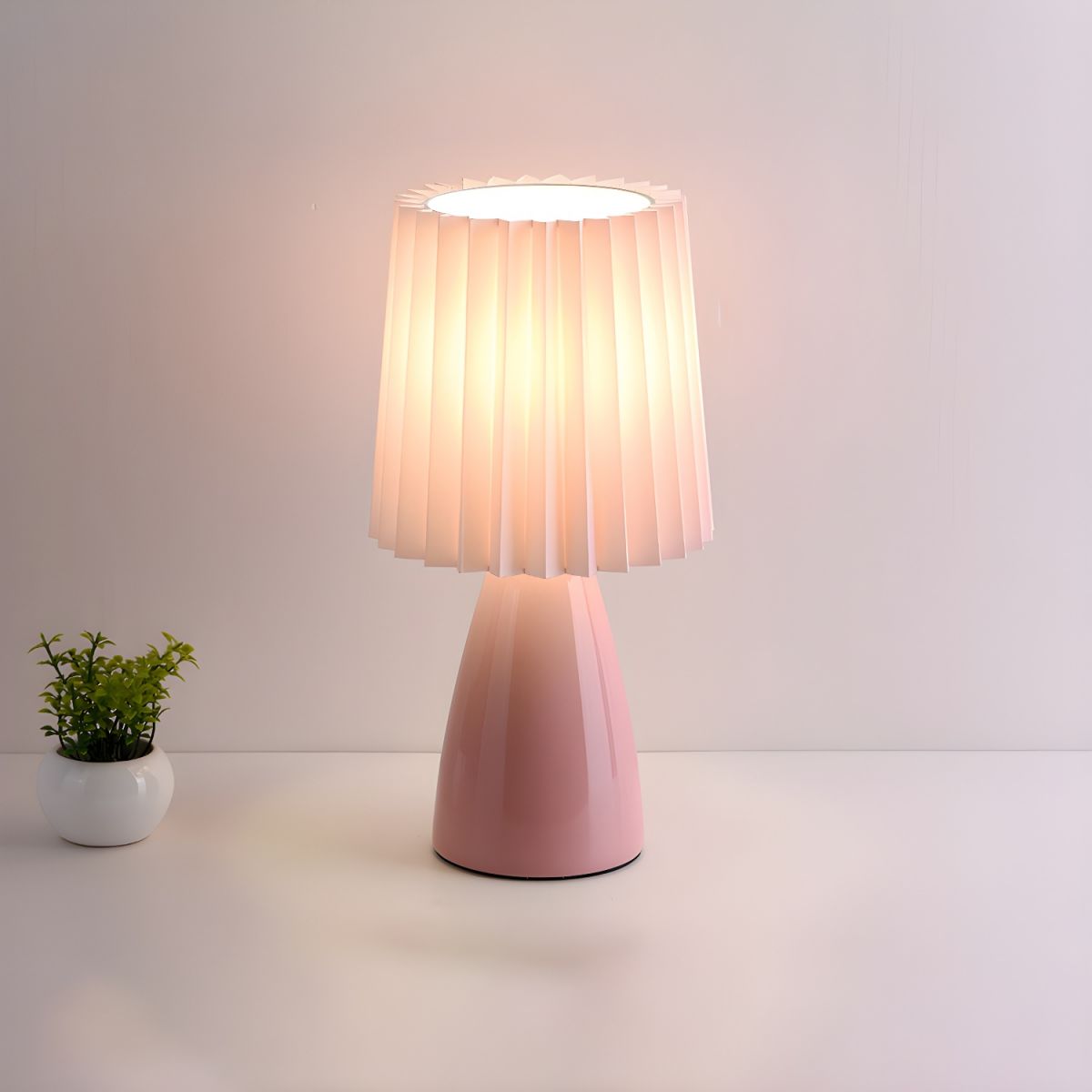 Dusk Delight™ Table Lamp