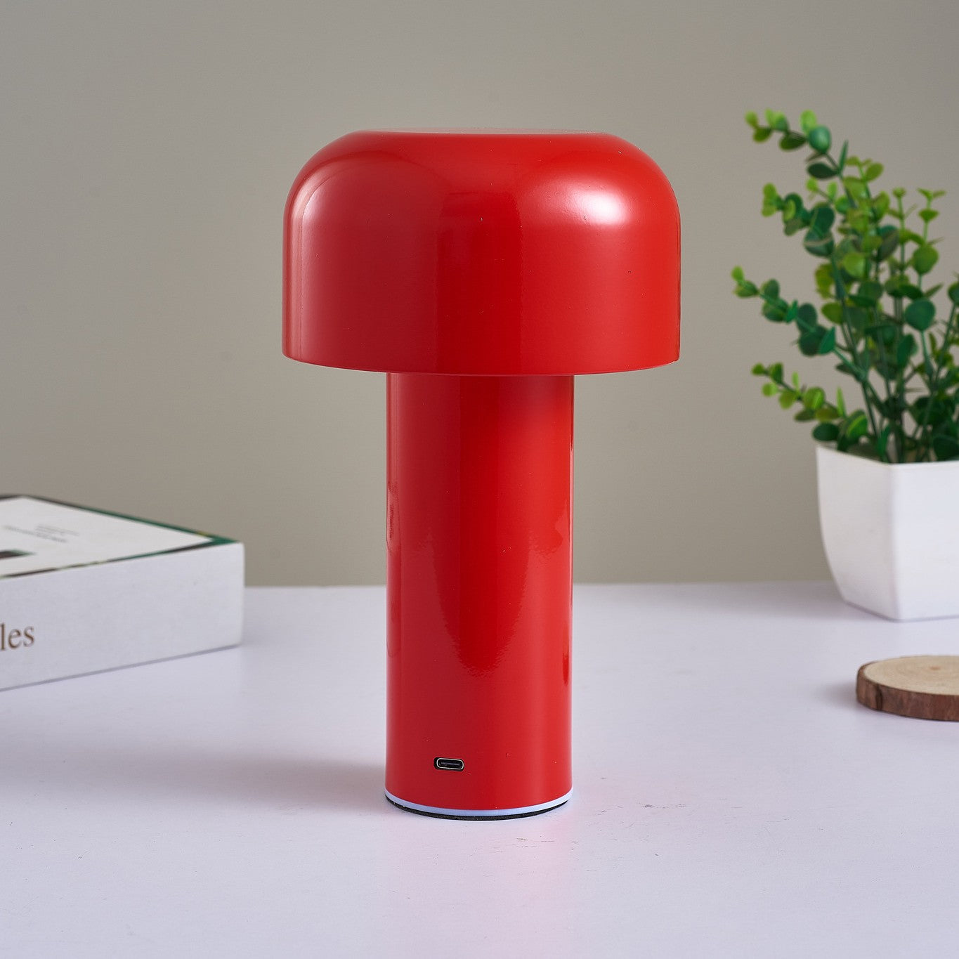 HueLuster™ Table Lamp