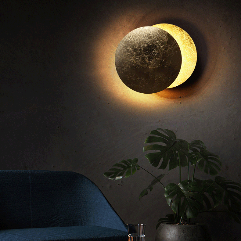 Lunar Atlas™ Wall Light