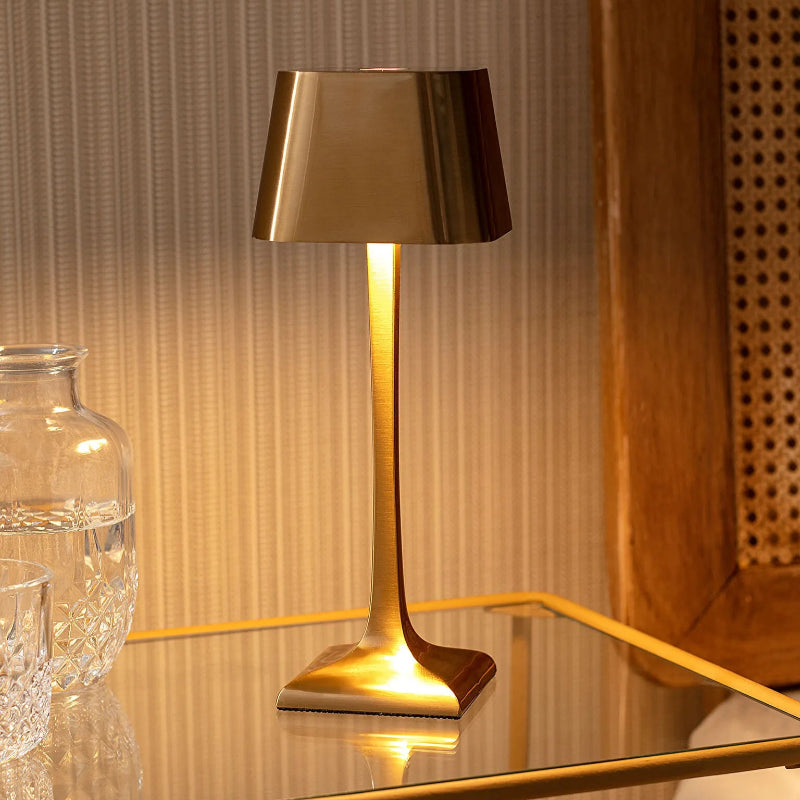 GoldAura Wireless™ Desk Lamp Gold Warm White