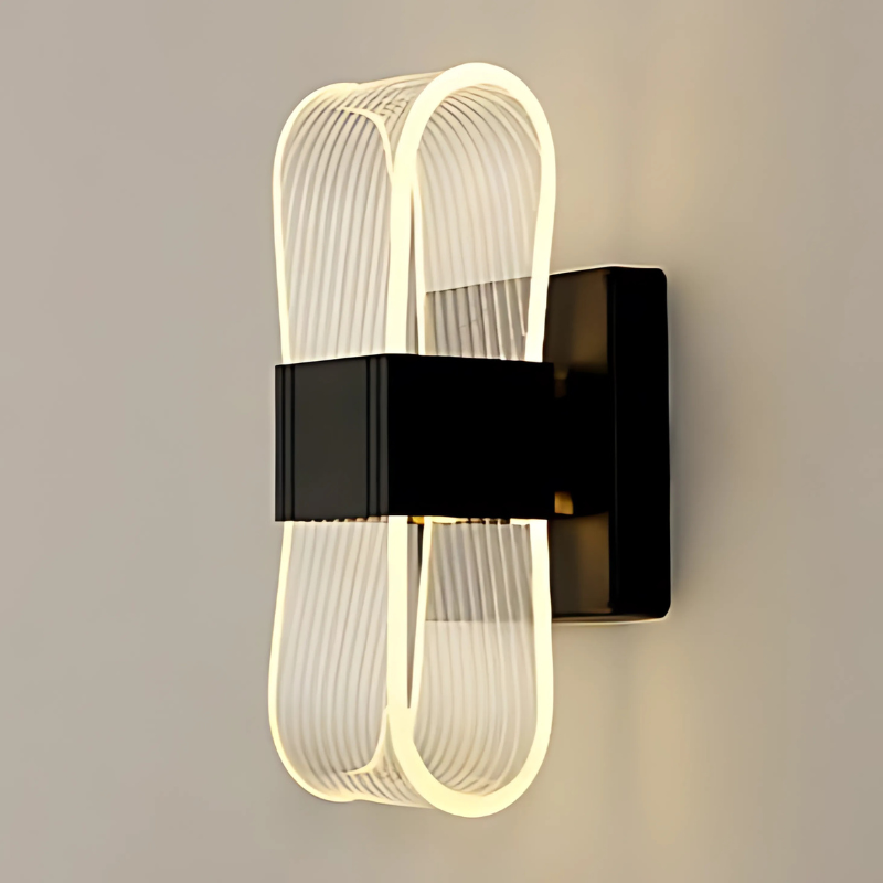 Lustrous Loop™ Wall Light