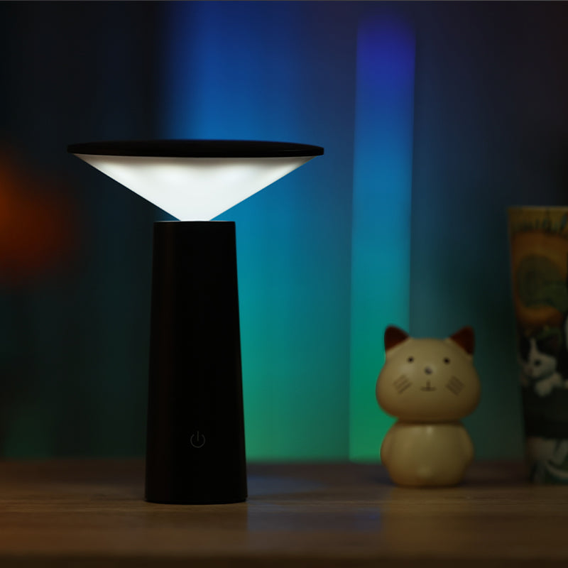 ChicIllume™ Desk Light