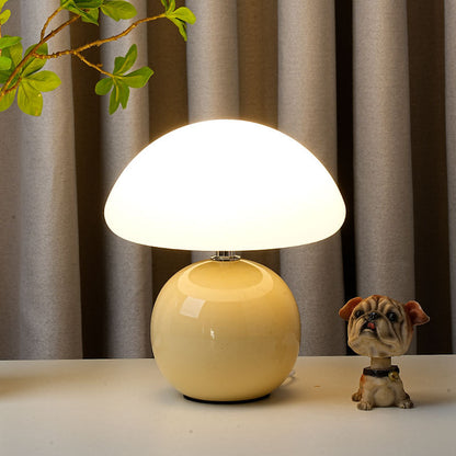 Capsillum Glow™ Table Lamp
