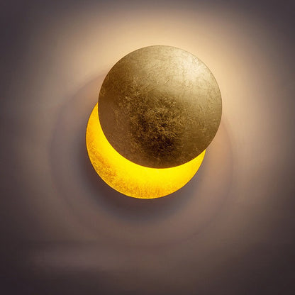 Lunar Atlas™ Wall Light