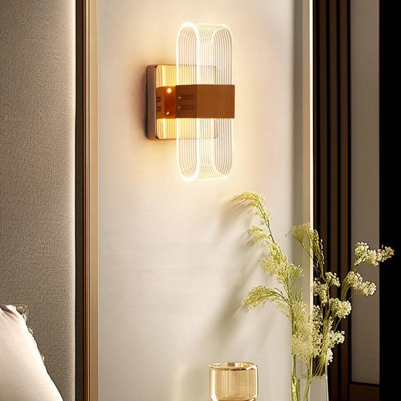 Lustrous Loop™ Wall Light