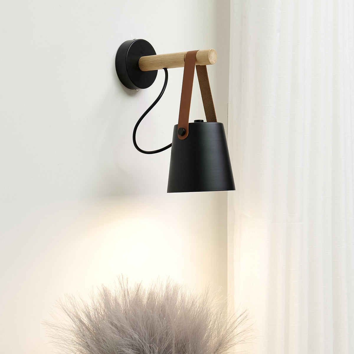 Danish Hanging Pot™ Wall Lamp