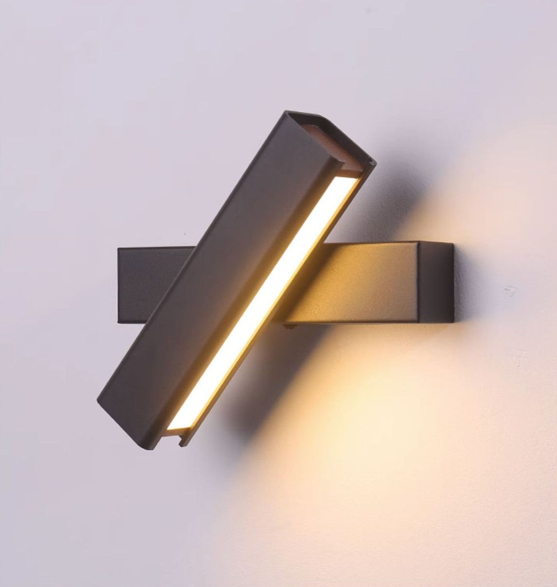 WoodSpin Glow™ Wall Light