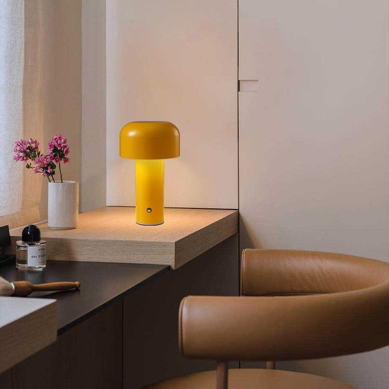 HueLuster™ Table Lamp