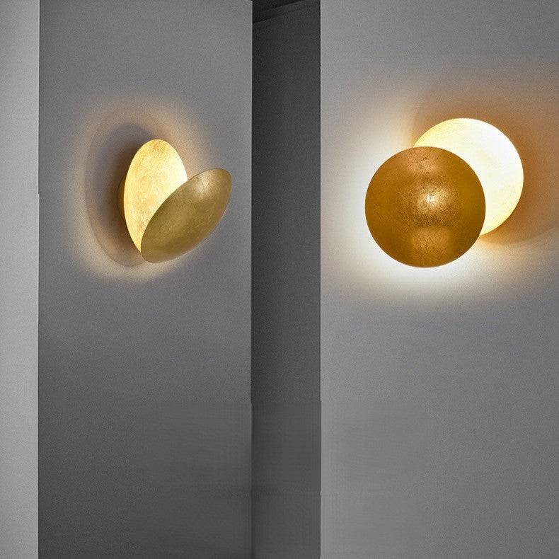 Lunar Atlas™ Wall Light