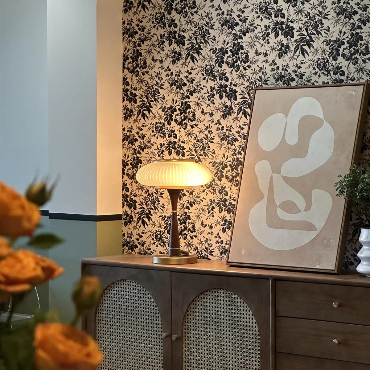 OpalRegalia™ Table Lamp