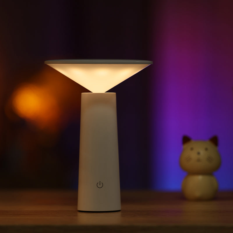 ChicIllume™ Desk Light