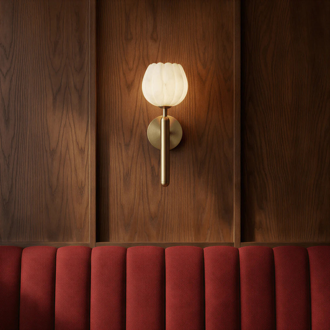 Rosebud Marble™ Wall Lamp