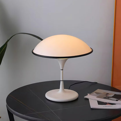 Fontano Elegant Table Lamp Design