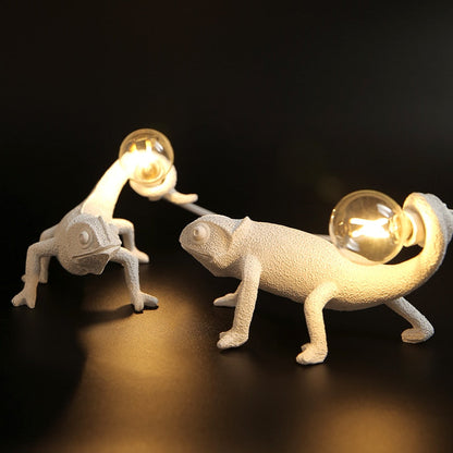 Gecko Glow Modern Table Lamp
