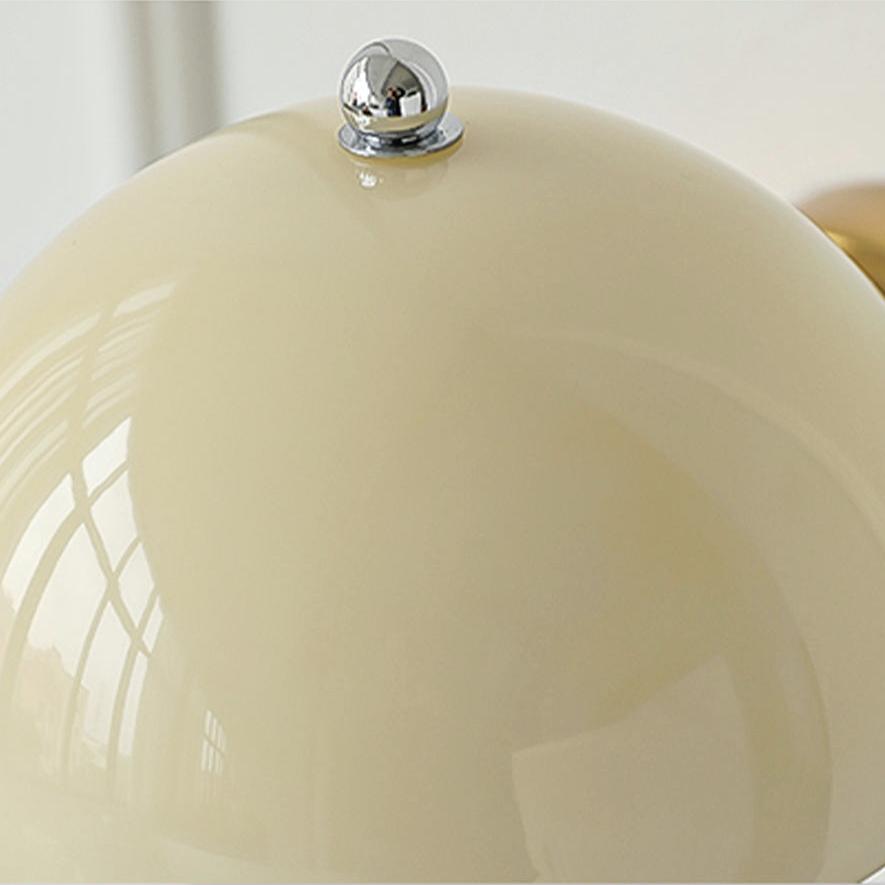 Creamy Cap™ Wall Lamp