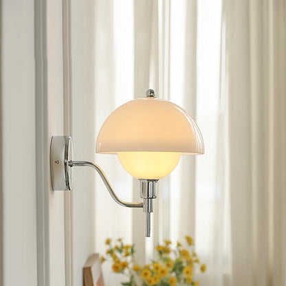 Creamy Cap™ Wall Lamp