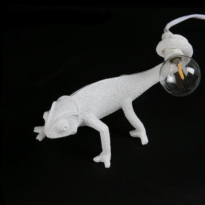 Gecko Glow Modern Table Lamp
