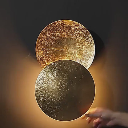 Lunar Atlas™ Wall Light